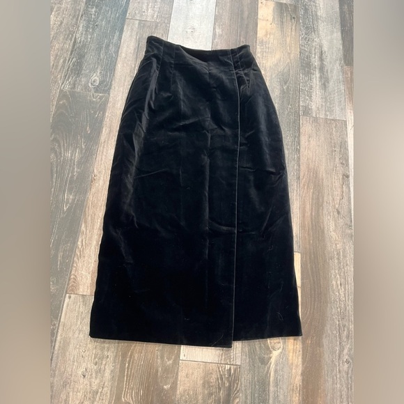 Vintage Laura Ashley Long Skirt Evening Wear Size 10 Black Velvet High Waist - Picture 2 of 10